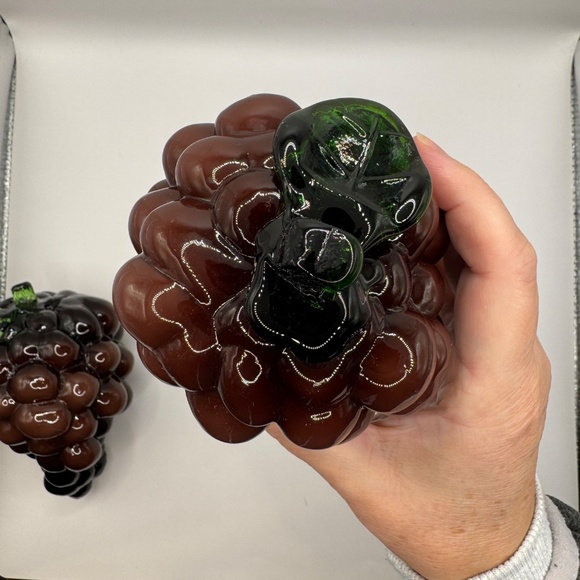 Italian Glass Grape Clusters. Vintage Glass Fruit Decor. - Picture 5 of 6